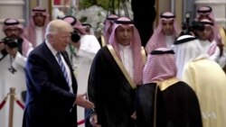 Trump to Muslim Leaders: ‘Drive Out’ Extremists