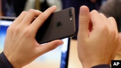 TEC-Apple-iPhone Software Update