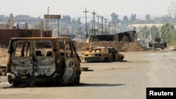 Iraqi special forces take part in an operation against Islamic State militants in Gogjali, west of Mosul, Iraq, Nov. 2, 2016. 