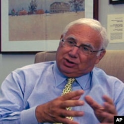 Tulane University President Scott Cowen