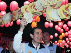 马英九总统观赏花灯