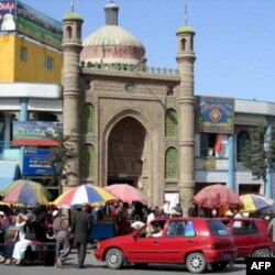 Robiya Qodir: Uyg'urlar madadingizga muhtoj