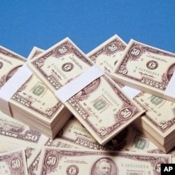 管钱的国际货币基金组织敲响警钟