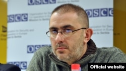 Filip Švarm, urednik nedeljnika Vreme (Foto: Medijacentar Beograd)