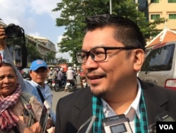 រូបឯកសារ៖ លោក អ៊ូ វីរៈ ប្រធាន​វេទិកា​អនាគត។ (ហ៊ុល រស្មី/VOA)