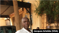 Mohammed Seyba Lamine Traoré, chauffeur de taxi, à Bamako, Mali, 28 juillet 2018. (VOA Afrique/Jacques Aristide)