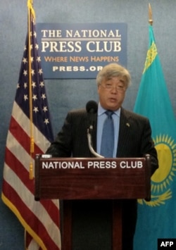 Erlan Idrissov, Qozog'istonning AQShdagi elchisi, Vashington, 21-dekabr, 2011