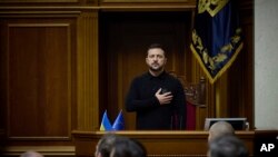 ប្រធានាធិបតី​អ៊ុយក្រែន​លោក Volodymyr Zelenskyy មកថ្លែង​នៅទីក្រុងកៀវ​ប្រទេស​អ៊ុយក្រែន​កាលពីថ្ងៃទី​១៦ តុលា ឆ្នាំ២០២៤។