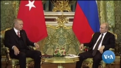 Vladimir Poutine reçoit son homologue turc Erdogan