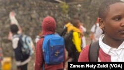 Une élève après les cours à Goma, en RDC, le 12 Octobre 2020.