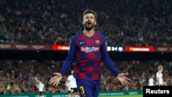 Dan wasan Barcelona Gerard Pique 