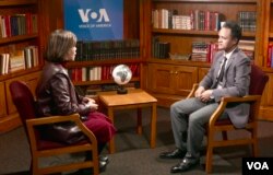 Zar Ni Soe, a Rohingya human rights activist, speaks with reporter Ingyin Naing at Voice of America in Washington, Dec. 6, 2024.