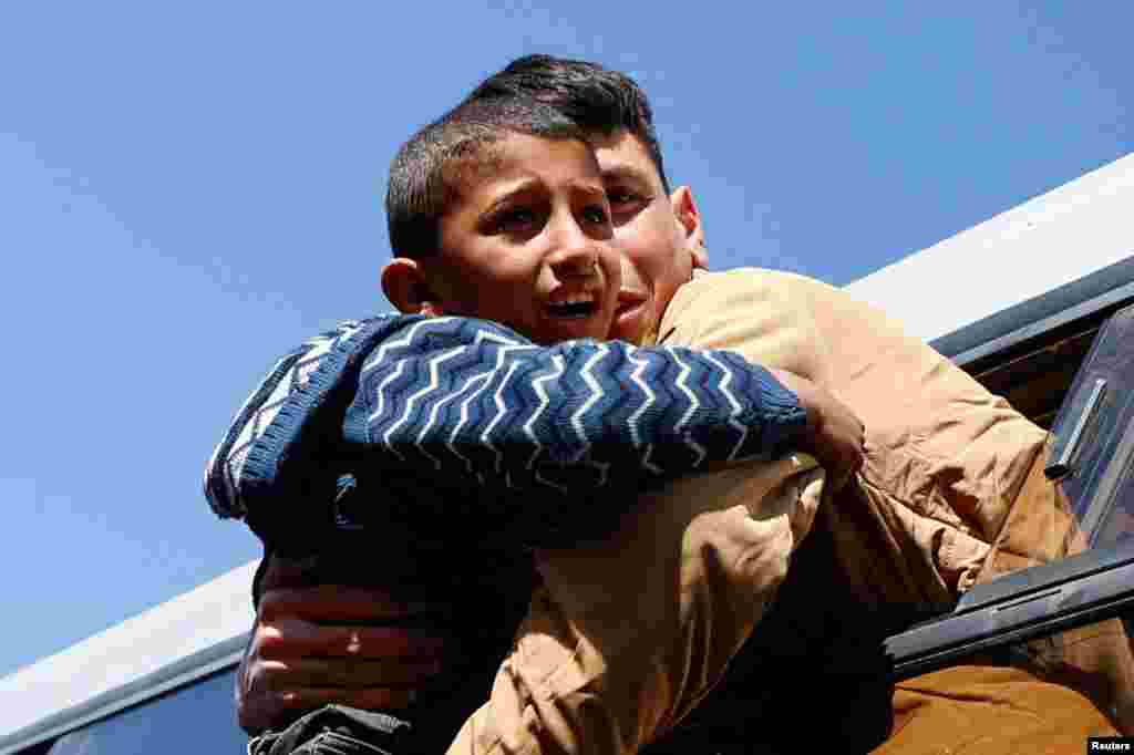 پیش از این وضعیت آتش&zwnj;بس بین اسراییل و حماس با تردیدهایی روبه&zwnj;رو شده بود، زیرا اختلاف&zwnj;ها بر سر برنامه آزادی گروگان&zwnj;ها از غزه که برای روز شنبه تعیین شده بود، شدت گرفته بود.