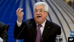 Presiden Palestina Mahmoud Abbas dengan tegas menolak rencana perdamaian usulan Trump dalam pidato di Ramallah, Tepi Barat, Selasa (28/1).