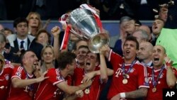 Tim anti-doping FIFA berkunjung ke tim Bayern Munich dan melakukan pengujian doping terhadap seluruh pemain Bayern secara mendadak (foto: dok). 