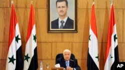 ولید المعلم، وزیر خارجۀ سوریه میگوید که کشور های حامی گروه های مسلح، دست از حمایت آن گروه ها بردارند