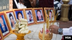 កម្រង​រូបភាព៖ គណបក្ស​សង្គ្រោះជាតិ​រំឭក​ខួប​២០ឆ្នាំ​នៃ​ការ​បាត់បង់​ជីវិត​បាតុករ​ក្នុង​ការវាយប្រហារដោយការគប់គ្រាប់បែកឆ្នាំ១៩៩៧