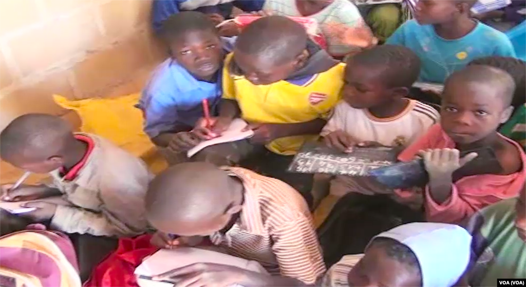 Yadda yara ke daukar darasi a makarantun Nijar, Nuwamba 29, 2017