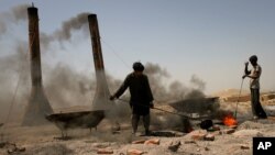 کمبود انرژی برق و استفاده از ذغال و مواد بی کیفیت سوخت یکی از دلایل عمدۀ آلودگی هوای کابل خوانده شده است