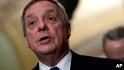 딕 더빈 상원 민주당 원내총무.