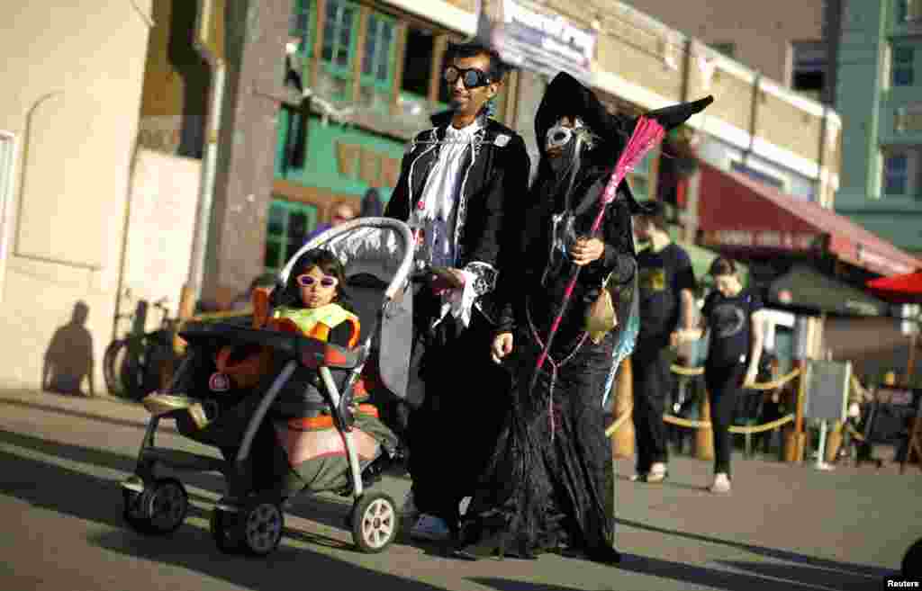 수 십층 짜리 고층빌딩들이 즐비한 카타르 수도 도하