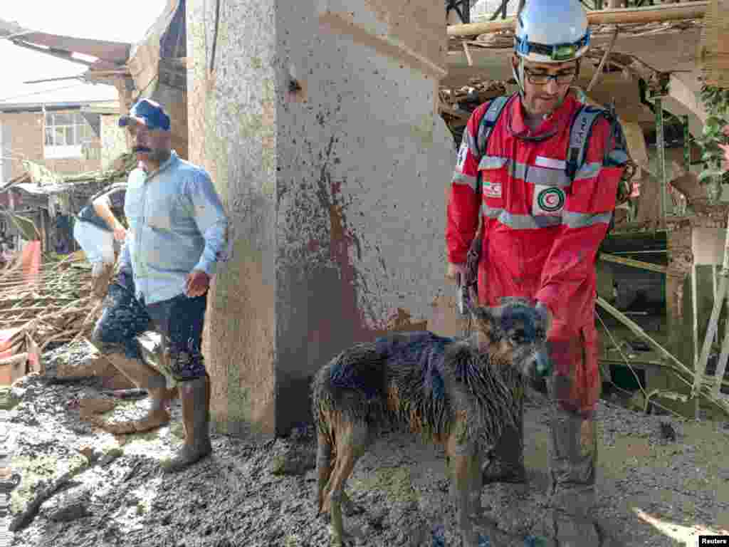 سیلاب ده&zwnj;ها شهر و روستای ایران را فراگرفته است