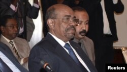 Sudan's President Omar al-Bashir attends a meeting with leaders from South Sudan at the National Palace in Addis Ababa January 5, 2013. 