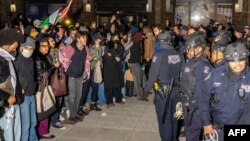 تظاهرات محصلان در دانشگاه نیویارک