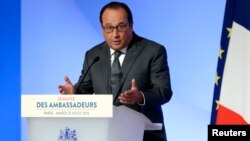 French President Francois Hollande delivers a speech during the annual gathering of French Ambassadors at the Elysee Palace in Paris, France, August 25, 2015. 