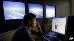 Moskvadagi internet kafelarida