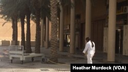 FILE - Analysts say that at present, many Saudis don’t want the jobs foreign laborers are taking and many of the laborers are escaping war or poverty to find work in Saudi Arabia, Jan. 25, 2016.