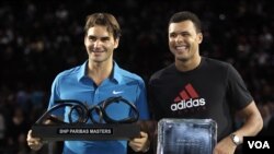 Roger Federer menjuarai Paris Masters (14/11)