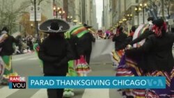 Chicago Komemore Fèt Thanksgiving ak yon Parad Tradisyonèl 