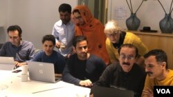 رزاق سربازی اور ساجد حسین سوئیڈن میں بلوچی ڈکشنری کی ایک ورکشاپ میں۔ فائل فوٹو