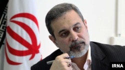 Təhsil naziri Seyyid Məhəmməd Bəthayi