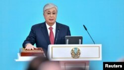 Prezident Qosim-Jo'mart To'qayev fuqaro erkinliklarini himoya qilishga so'z bergan. Ostona, Qozog'iston, 26-noyabr, 2022. 