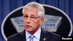 Menteri Pertahanan Chuck Hagel dalam sebuah jumpa pers di Pentagon, Washington (1/5). (Reuters/Yuri Gripas)