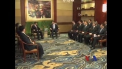 海峡两岸官员南京举行首次会谈