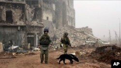 Halab, Suriyadagi rossiyalik askarlar.