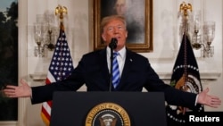 U.S. President Donald Trump announces his intent to withdraw from the Iran nuclear agreement in the Diplomatic Room at the White House in Washington, U.S., May 8, 2018. (REUTERS/onathan Ernst)