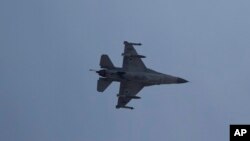 جنگنده اسرائیلی بر فراز سوریه - آرشیو