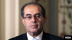 Mahmoud Jibril, ketua dewan eksekutif Dewan Transisi Nasional Libya, berkunjung ke Beijing (21/6).