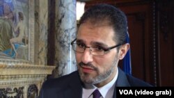 The Dutch Embassy in Washington presents the Anne Frank Award to Syrian-born Mohammad al- Abdallah. Abdallah was recognized at this year's award ceremony which was centered on the theme of prosecuting war crimes. 