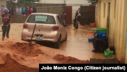 Des pluies diluviennes sont tombées sur la ville angolaise de Luanda, le 6 novembre 2015.