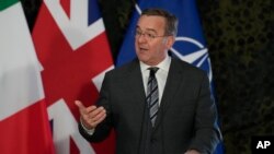 Menteri Pertahanan Jerman Boris Pistorius berbicara di Helenow, Polandia, Senin 13 Januari 2025.