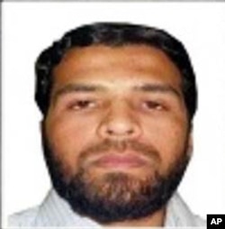 사우디아라비아 제다에 있는 미국 영사관 인근에서 자살폭탄을 터뜨린 범인으로 지목된 압둘라 칼자르 칸의 사진.