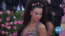 Flora Cash - A Swedish Pop Group Making a Splash 