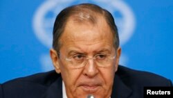 លោក​រដ្ឋ​មន្រ្តី​ការបរទេស​រុស្ស៊ី Sergei Lavrov ថ្លែង​ក្នុង​សន្និសីទ​កាសែត​មួយ កាលពី​ថ្ងៃទី១៧ ខែមករា ឆ្នាំ២០១៧។