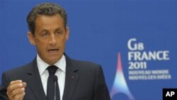 French President Nicolas Sarkozy delivers a speech during an Interior and Justice Ministers of the G8 meeting on the fight against transatlantic cocaine trafficking, at the Elysee Palace in Paris, May 9, 2011.