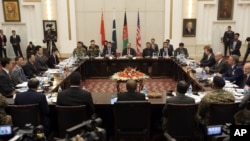 د سولې د رسمي خبرو پیل کیدو لپاره څو ځل څلور اړخیزه غوڼډې شوي دي